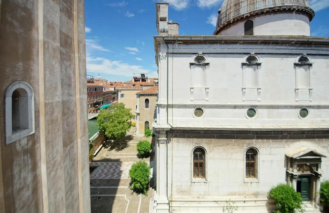 Ponte Dei Greci Wifi 162-1